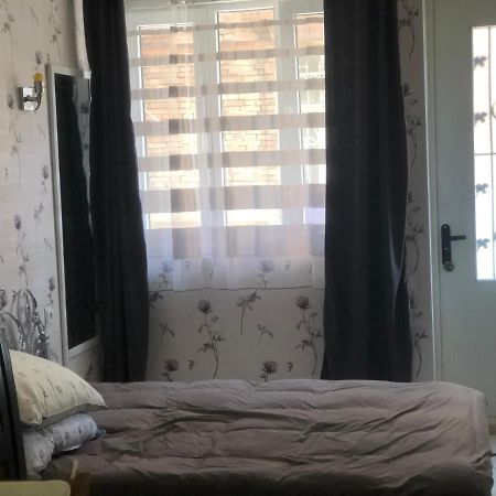 Appartment In Old Tbs, Near Holy Trinity Cathedral Tiflis Exterior foto