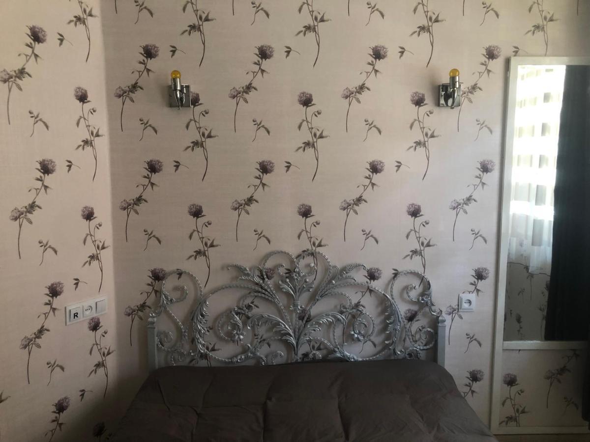 Appartment In Old Tbs, Near Holy Trinity Cathedral Tiflis Exterior foto